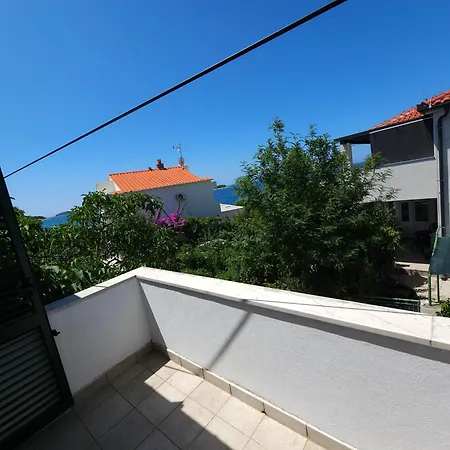 Anita Apartment